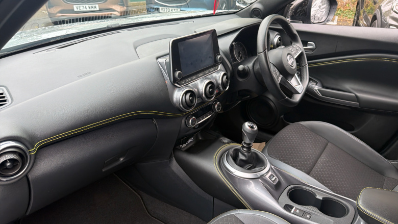 Nissan Juke 1.0 DiG-T 114 Kiiro 5dr Petrol Hatchback